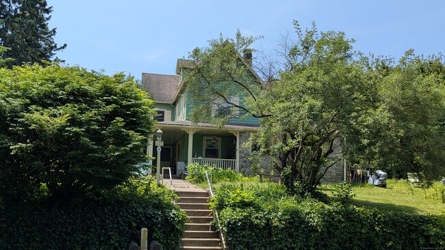 Building Photo - 117 N Taylor Ave