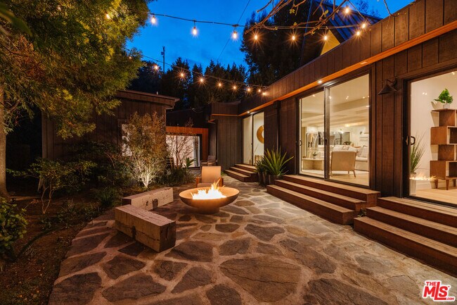 Building Photo - 4173 Sunswept Dr