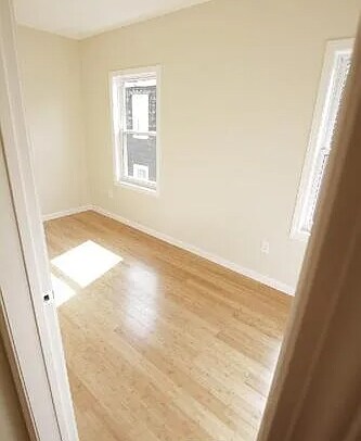 Building Photo - 14 Ashley St