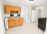 Building Photo - 117 4th Ave