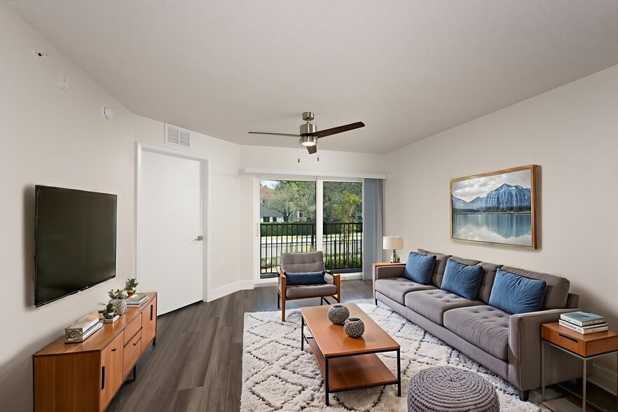 2 Bedroom, 2 Bathroom 898 Sq. Ft. - Ernie Martin Villas