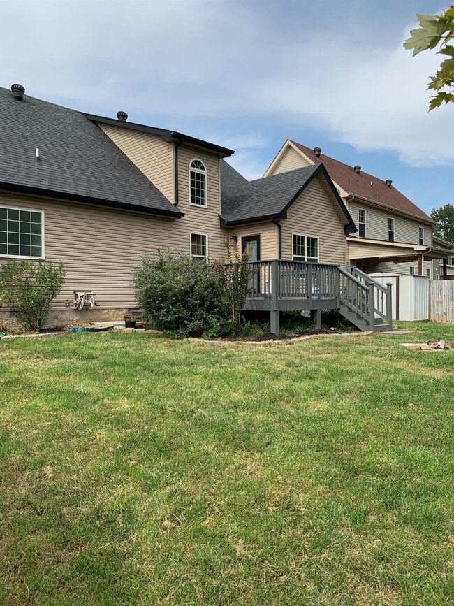 Primary Photo - 678 Fox Hound Dr