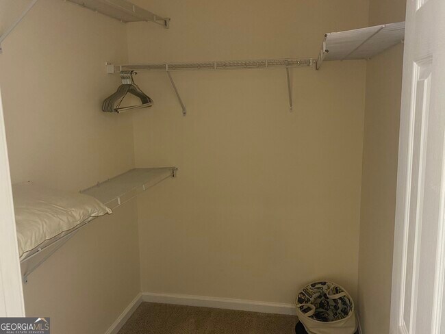 Building Photo - 541 Cascade Hills Ct SW