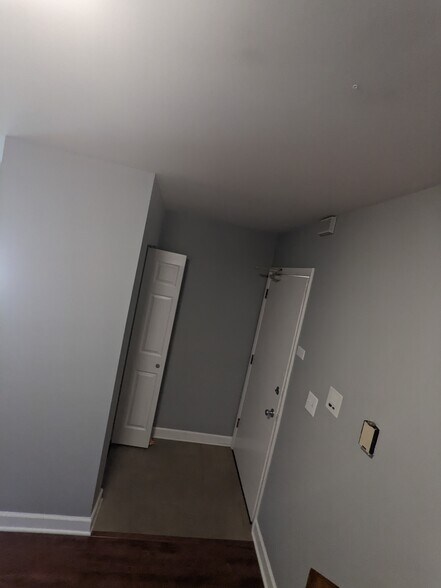 Main Entrance into Living Room - 7525 Adams St