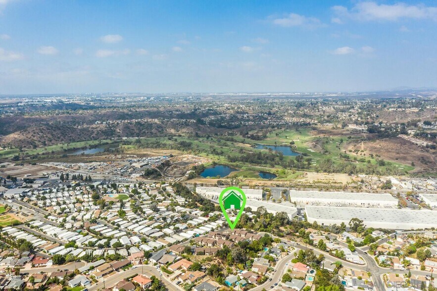 Building Photo - 5125 Fontaine St