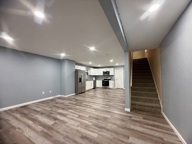 Building Photo - Updated 4 bedroom 2 bath home!