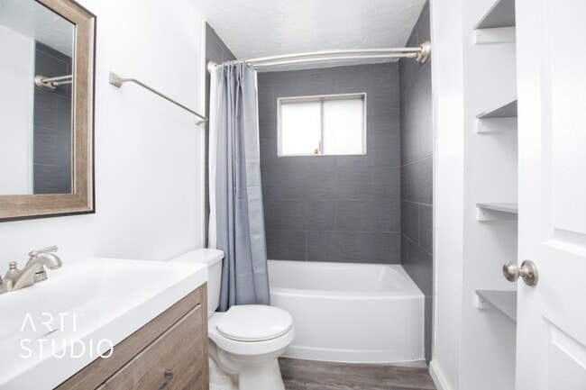 Building Photo - 457 N 750 E