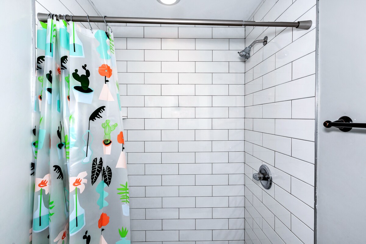 Building Photo - 2602 Holmes Ave NW