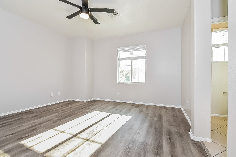 Building Photo - 9729 Red Horse St