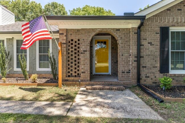 Building Photo - 4202 Cyndy Jo Cir