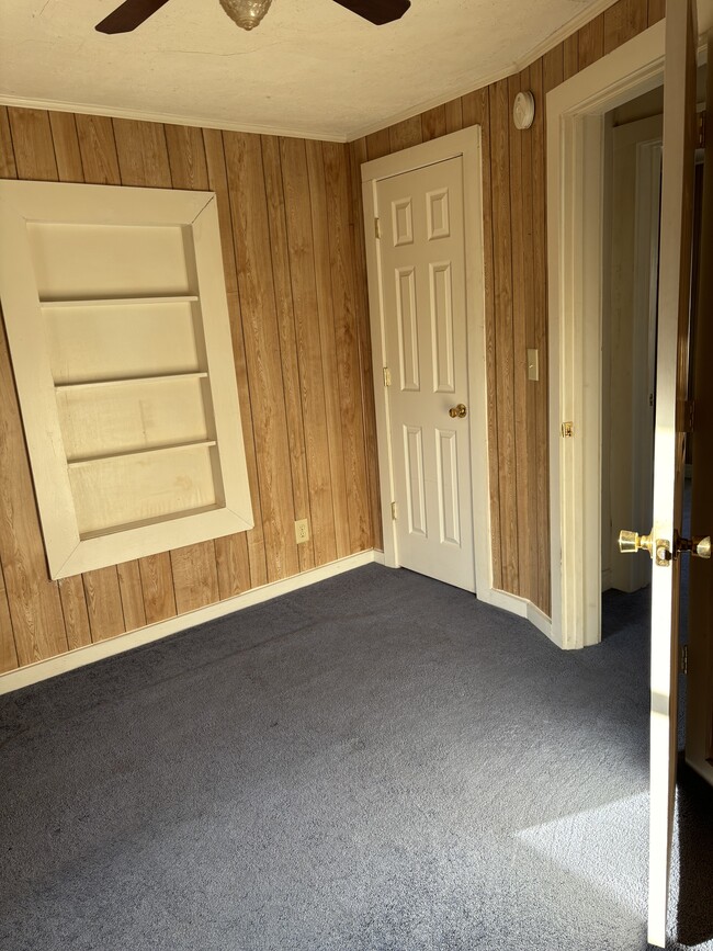 Building Photo - 311 Monroe St