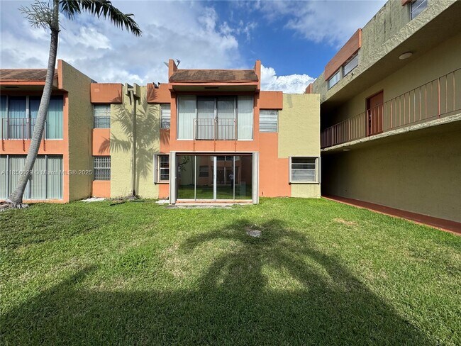 Primary Photo - 9390 W Flagler St