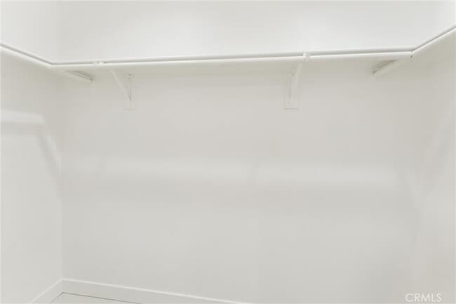 Building Photo - 3945 S Norton Ave