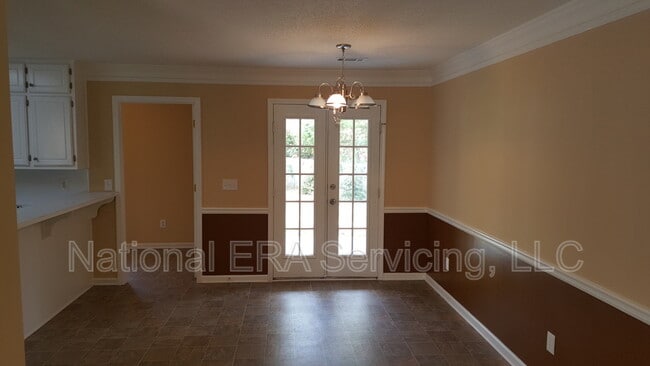 Building Photo - 30 Oaklake Ct