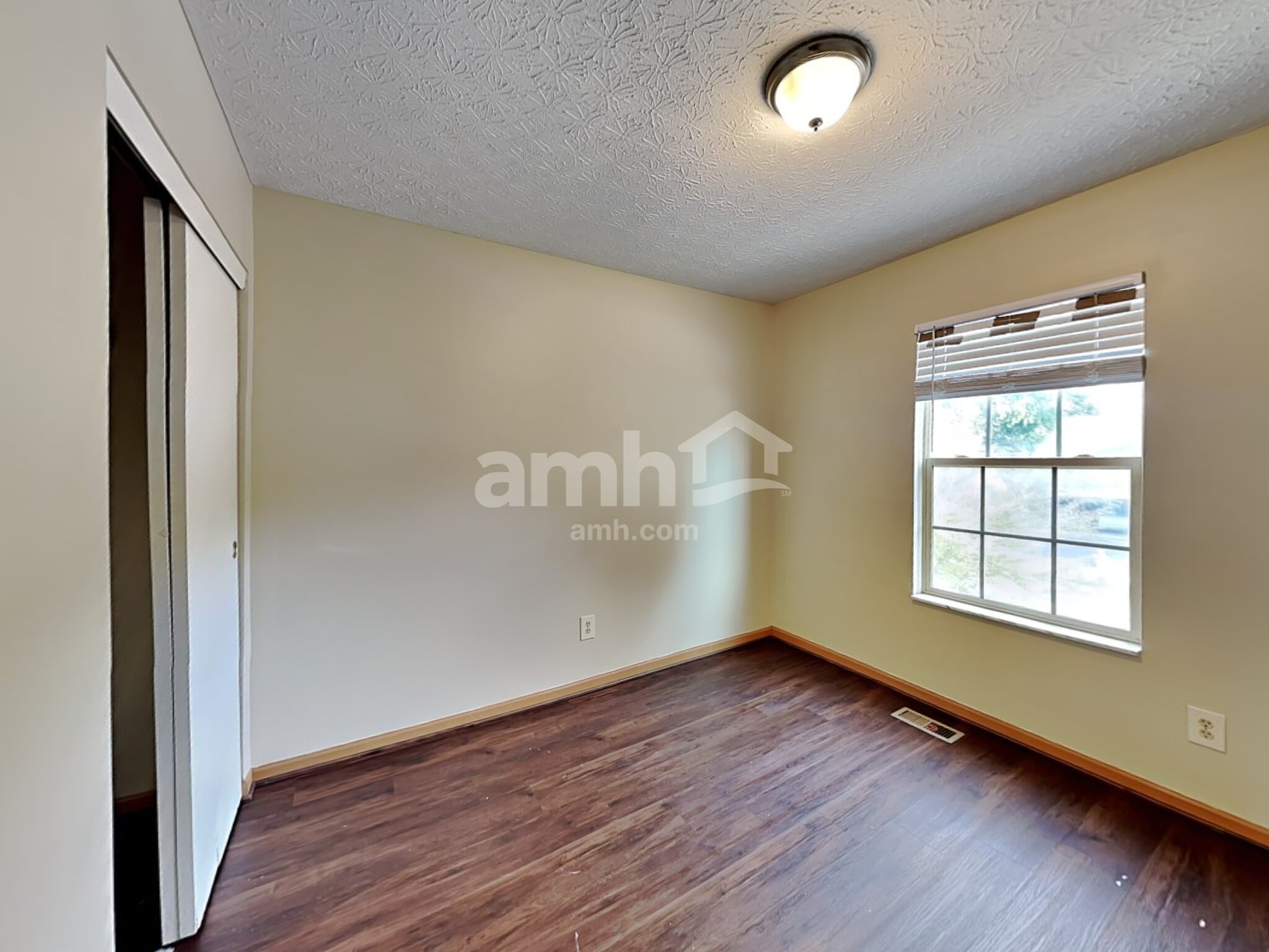 Building Photo - 5448 Longworth Dr