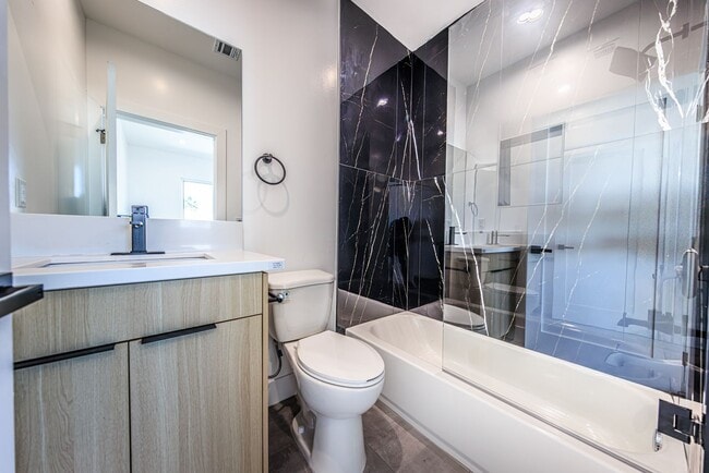 Building Photo - Luxury Never Before Lived in Townhomes!