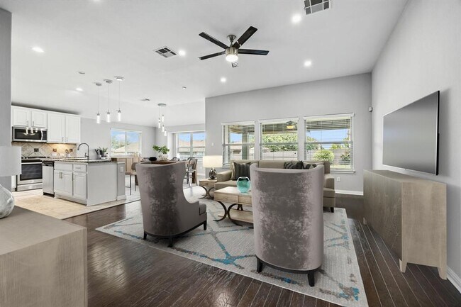 Building Photo - 140 W Highfield St