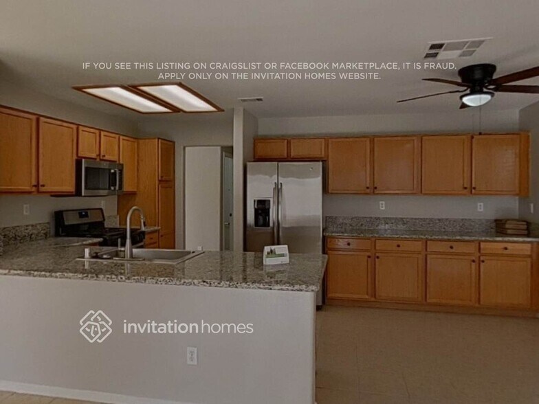 Building Photo - 3811 McGregor Way