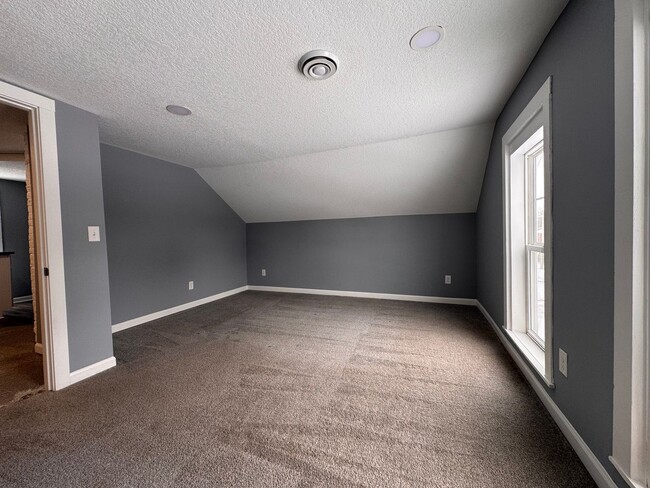 Building Photo - AVAILABLE NOW! Large 3 Bedroom, 2 Bathroom, with Extra Rooms and Two Car Garage in Anoka