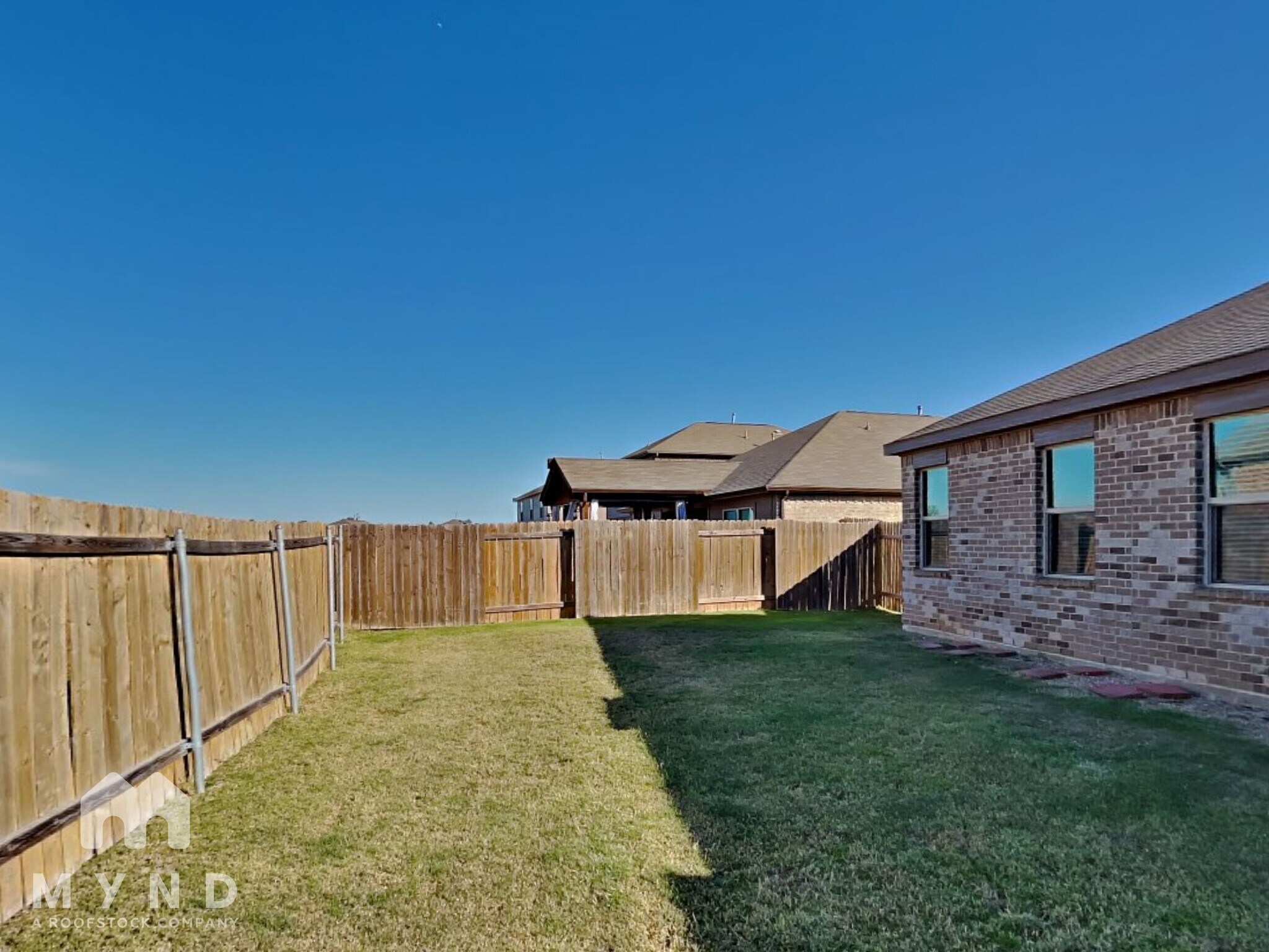 Building Photo - 421 Micah Ln