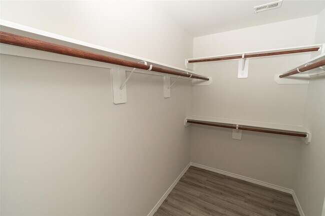 Building Photo - 17027 Hailey Harbor Dr