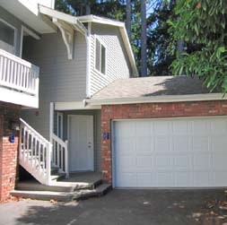 Building Photo - Fairway Townhomes