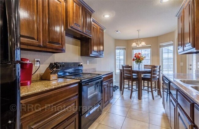 Building Photo - 6082 Cord Ave