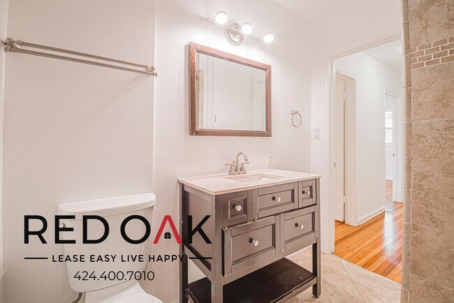 Building Photo - 2243 Merton Ave