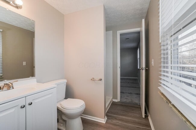 Building Photo - 7289 Timbercreek Ct