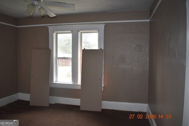 Building Photo - 4048 Kemper Ave