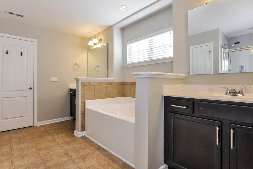 Building Photo - 78 Marsh Creek Dr