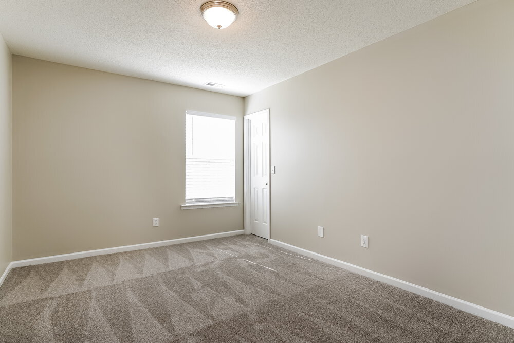 Building Photo - 4920 Alenja Ln