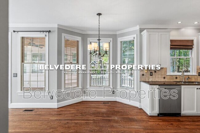 Building Photo - 1403 Regents Park Ln