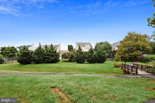 Building Photo - 44030 Gala Cir