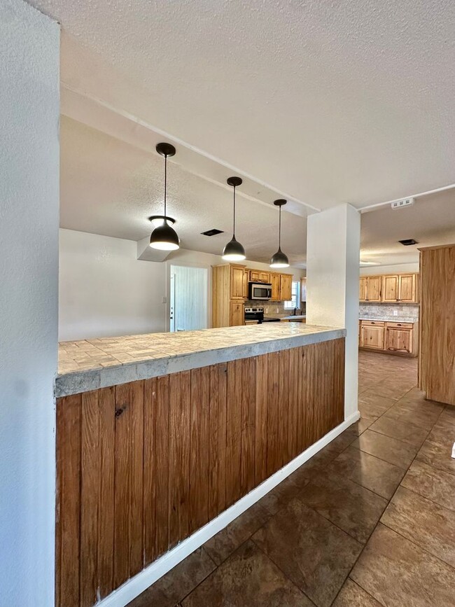 Building Photo - COMING SOON - Large 4 Bedroom Santa Rita H...