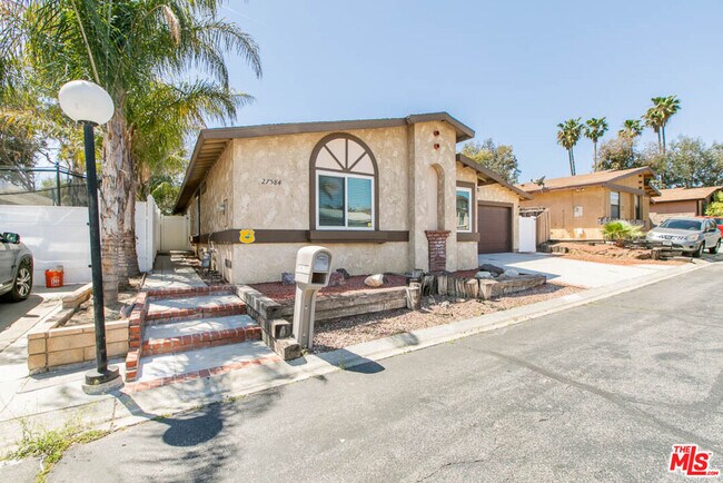 Building Photo - 27584 Onyx Ln