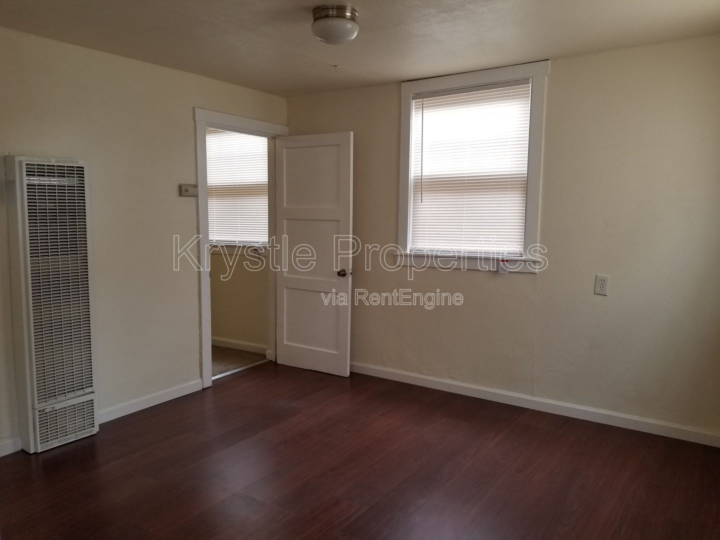 Building Photo - 505 Hichborn St