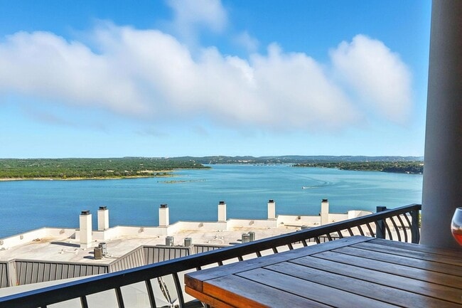 Building Photo - 2918 Ranch Rd 620 N