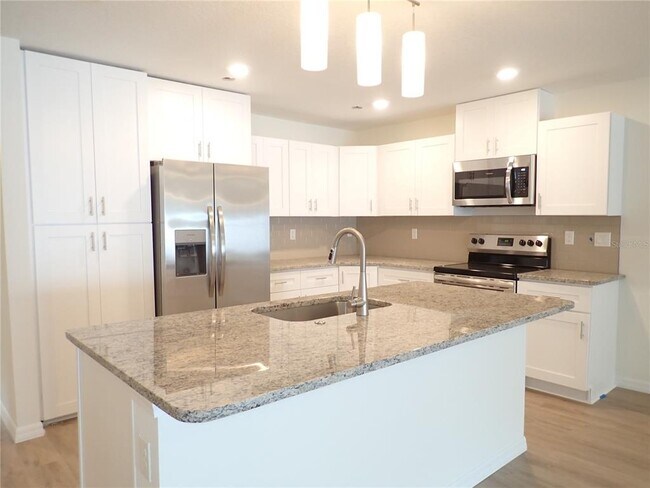 Building Photo - 44 Slumber Path