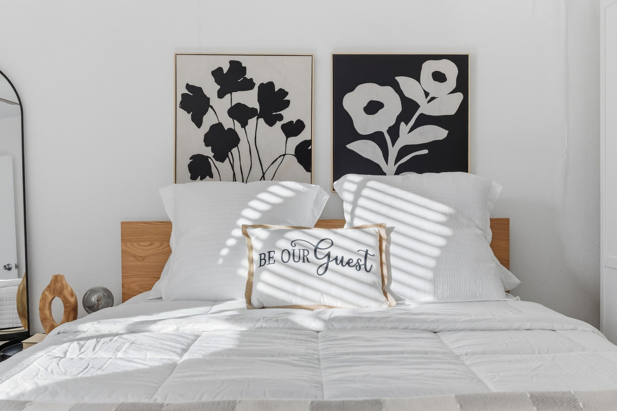 Building Photo - 5057 Les Chateaux Dr