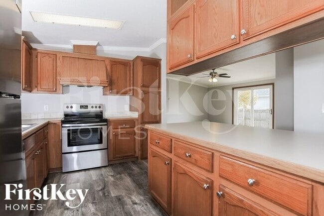 Building Photo - 597 Diamond Loop