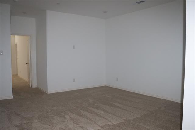 Building Photo - 9492 Espalier St