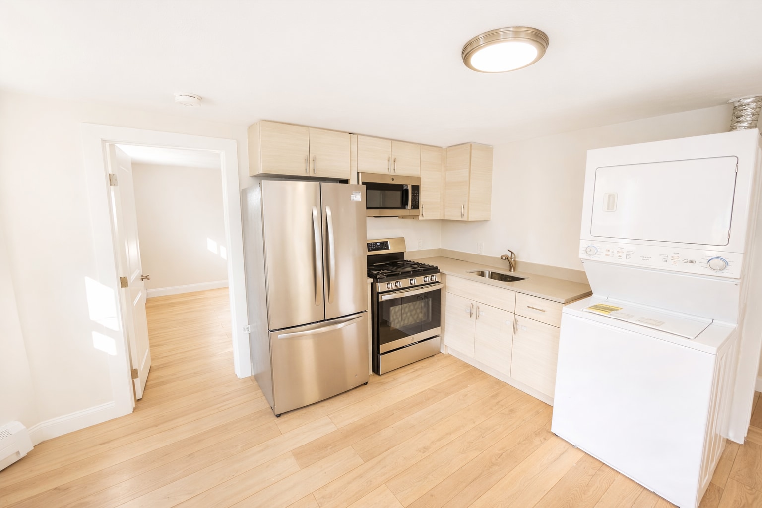 Building Photo - 53 White St