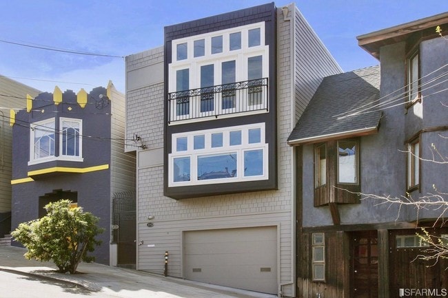 Building Photo - 884 De Haro St