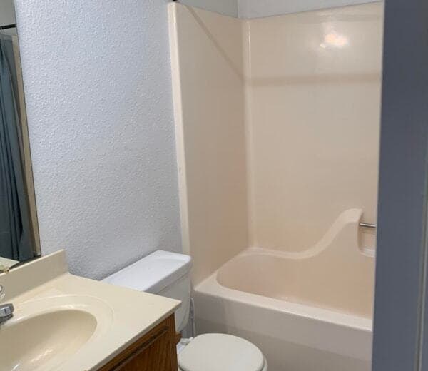 Building Photo - Charming 2-Bedroom 1 bath in Henderson, TN