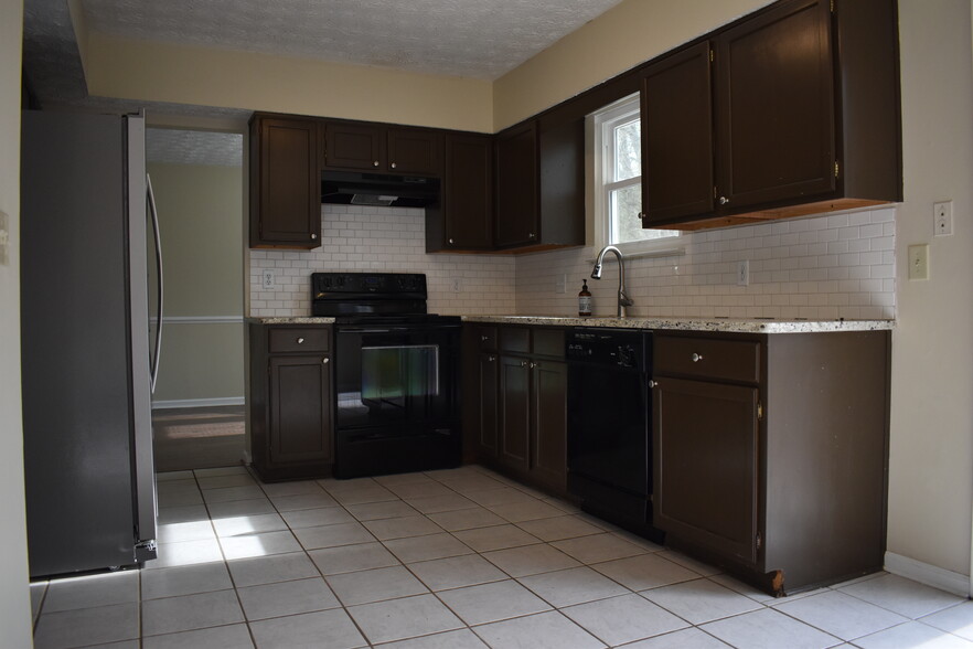 Building Photo - 10420 Virginia Pine Ln