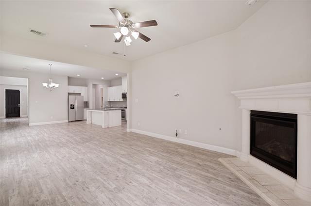 Building Photo - 4549 El Paso Dr