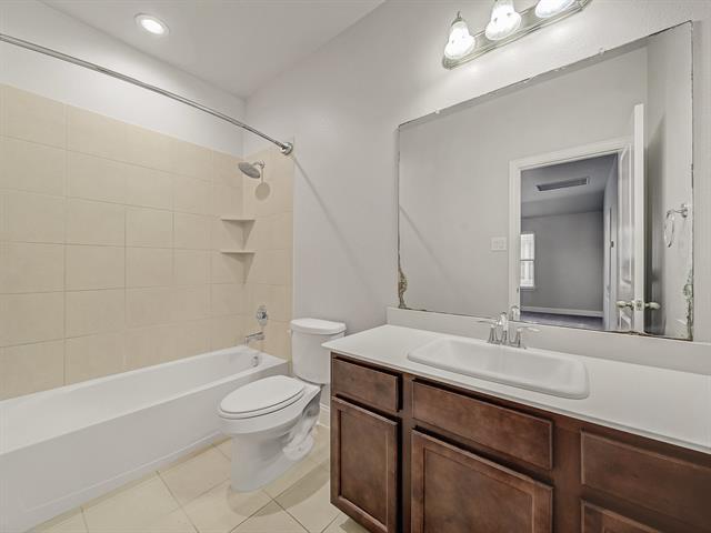 Building Photo - 3448 Canyon Lake Dr