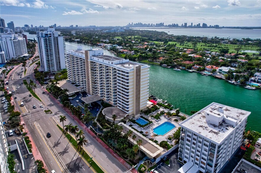 Building Photo - 5600 Collins Ave