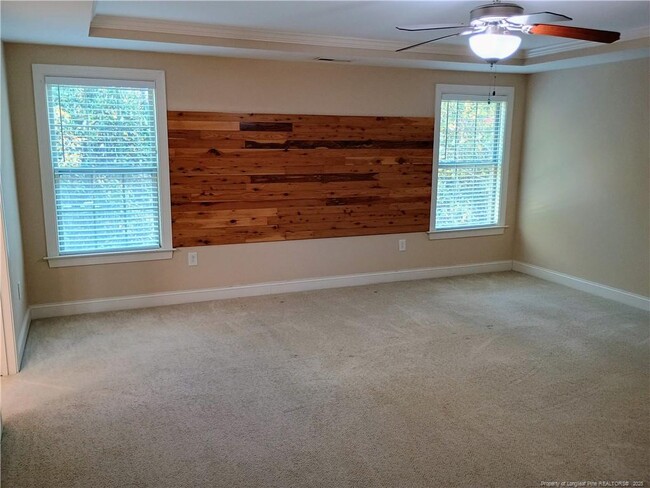 Building Photo - 40 Cromwell Cir